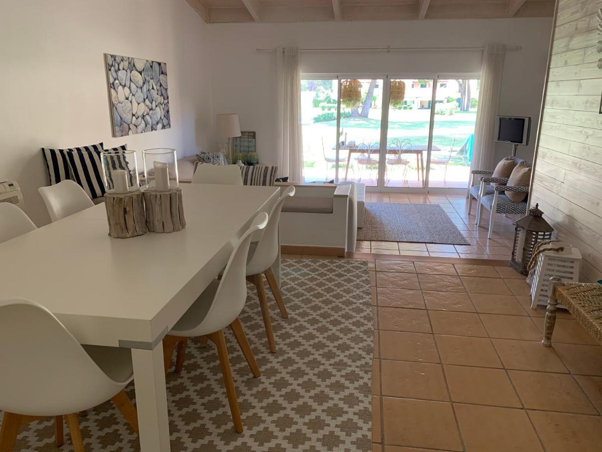 Casa De Ferias Com Piscina - Condominio Vilamouratenis Luaran gambar